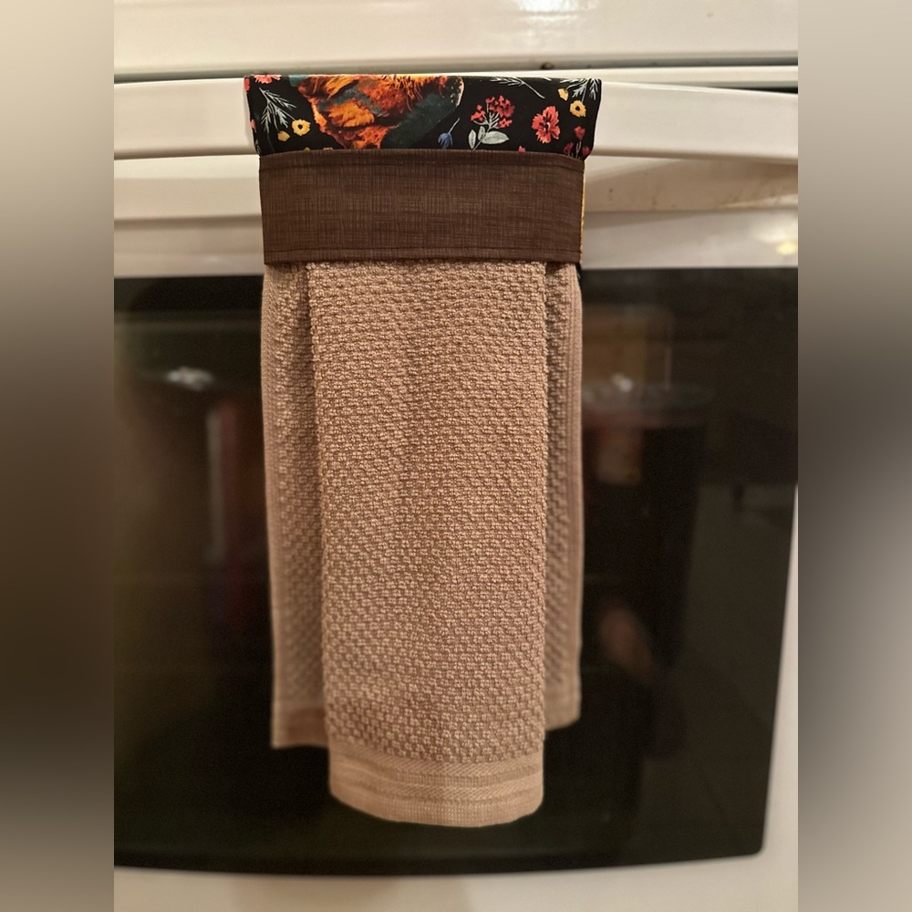 Floral and Rooster Accent Tan Kitchen Towel Set